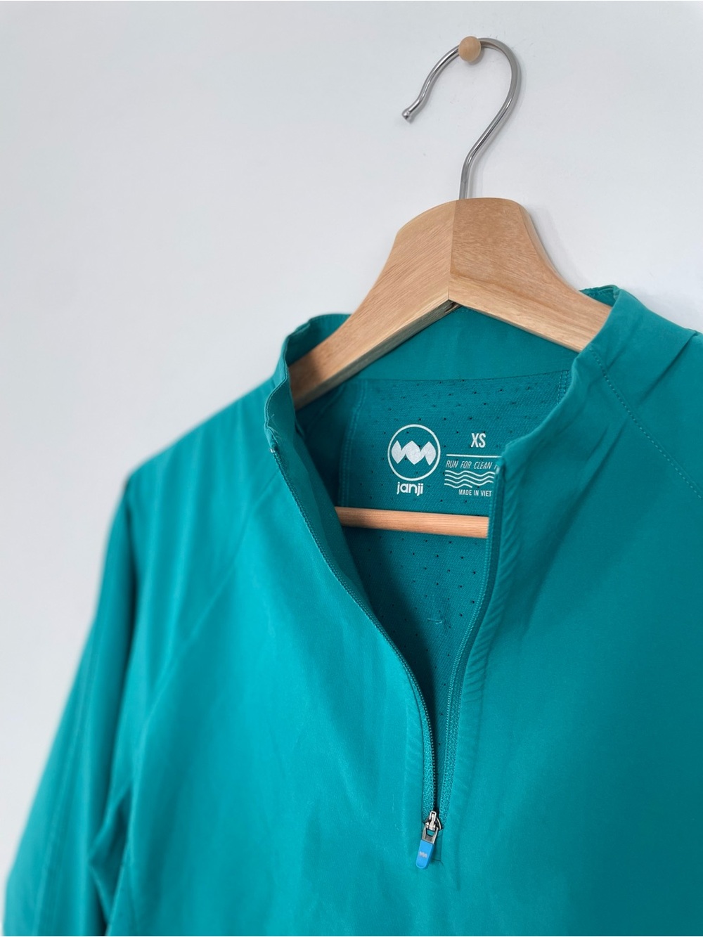 Janji Transit Tech Quarter-Zip Top - Picture 4 of 4